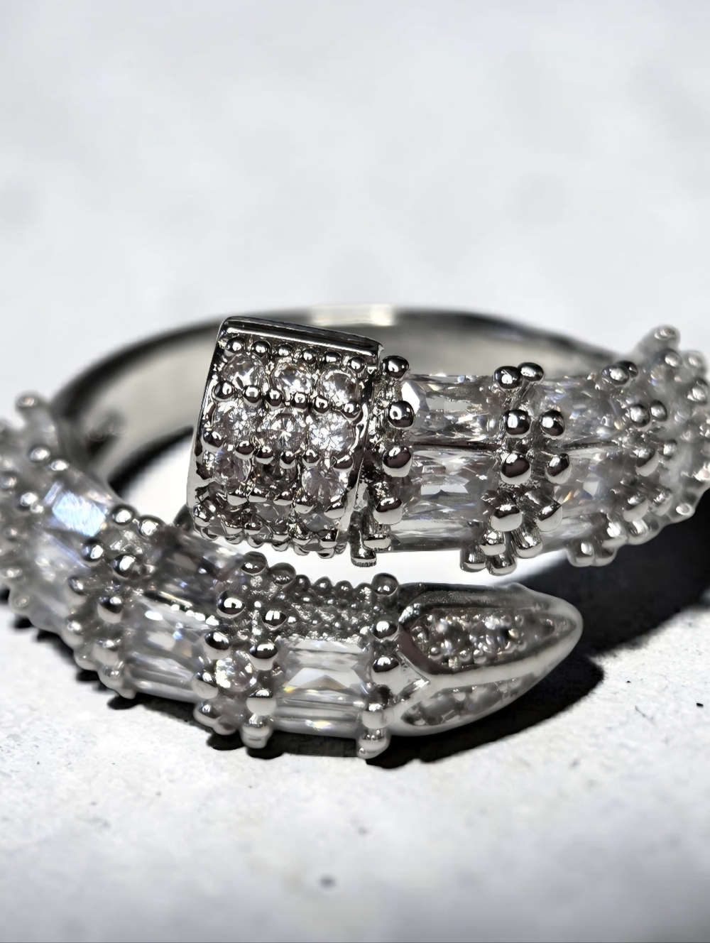 Chunky Luxury Designer Silver Stainless Nail Zircon Crystal Ring